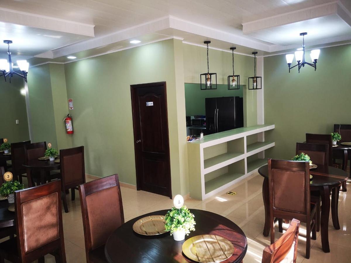 Hotel Y Residencia La Cofradia Санта-Роса-де-Копан Екстер'єр фото